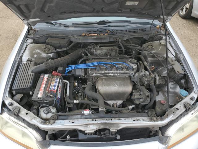 Photo 10 VIN: 1HGCG66511A081487 - HONDA ACCORD LX 