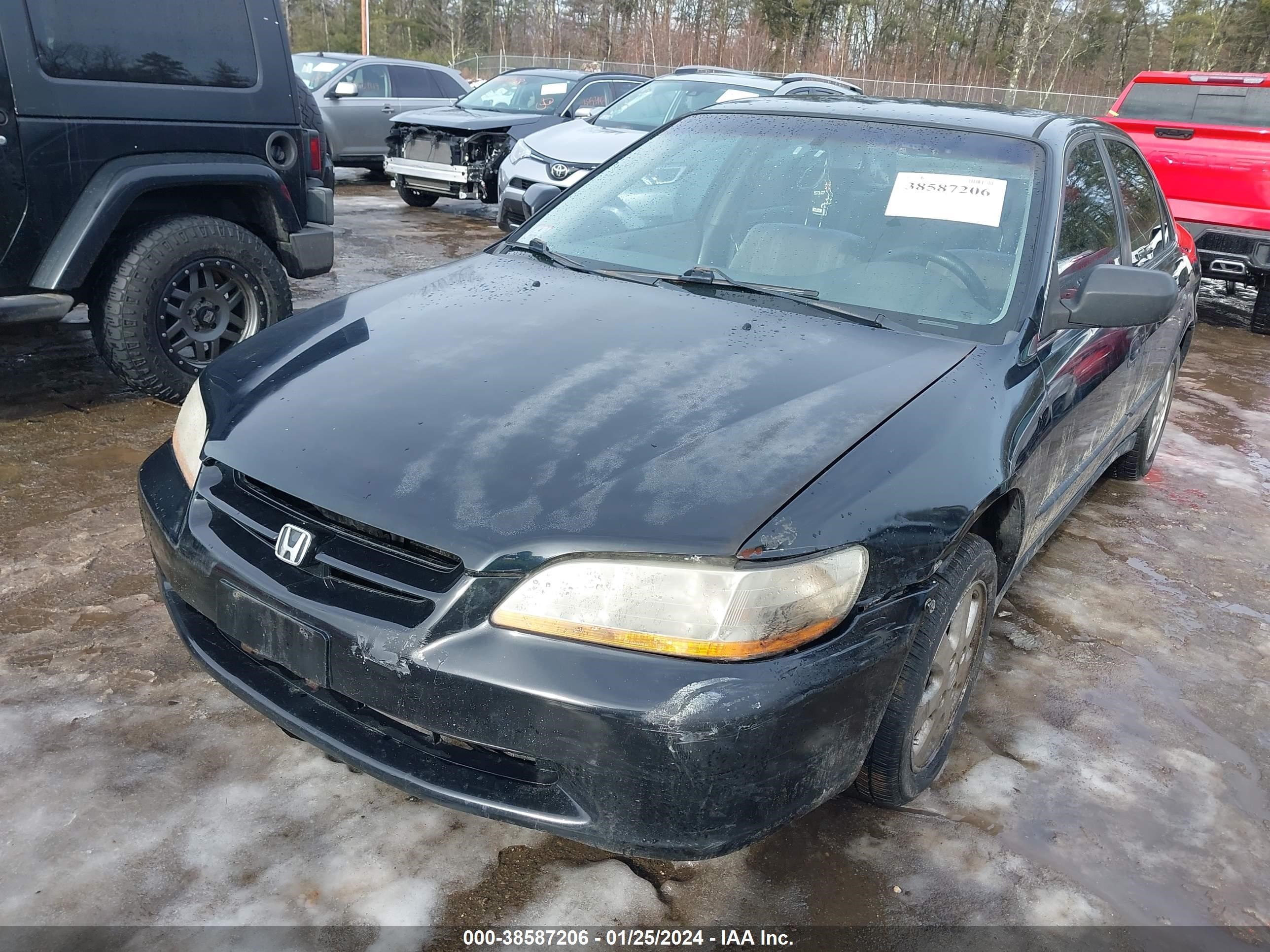 Photo 5 VIN: 1HGCG6651XA092112 - HONDA ACCORD 