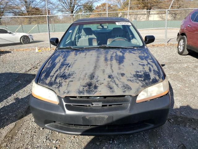 Photo 4 VIN: 1HGCG6652XA125943 - HONDA ACCORD LX 