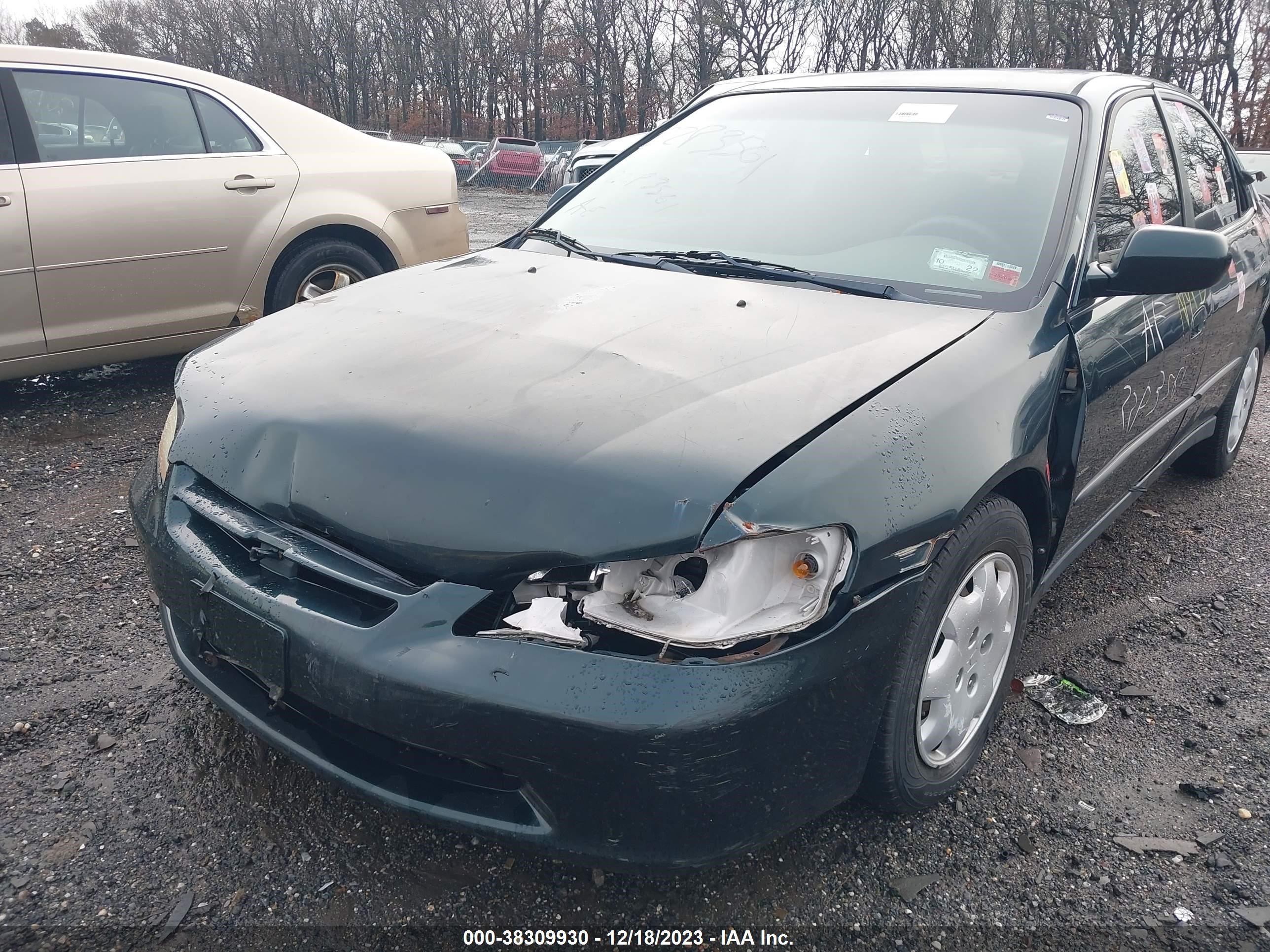 Photo 5 VIN: 1HGCG6652YA148236 - HONDA ACCORD 