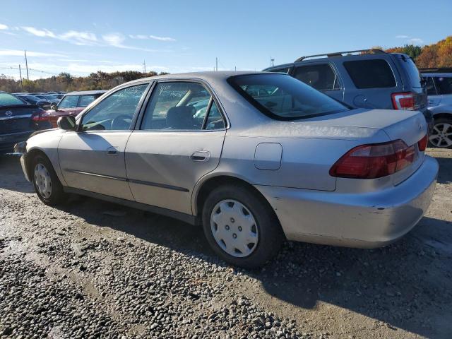 Photo 1 VIN: 1HGCG6653XA104700 - HONDA ACCORD 