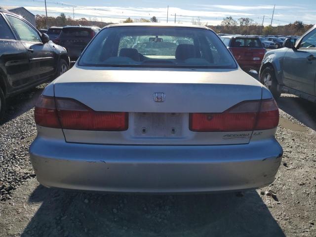 Photo 5 VIN: 1HGCG6653XA104700 - HONDA ACCORD 