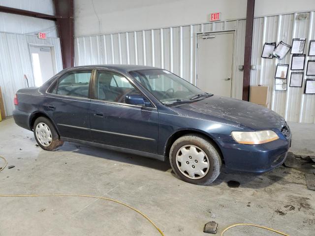 Photo 3 VIN: 1HGCG6653YA086796 - HONDA ACCORD 