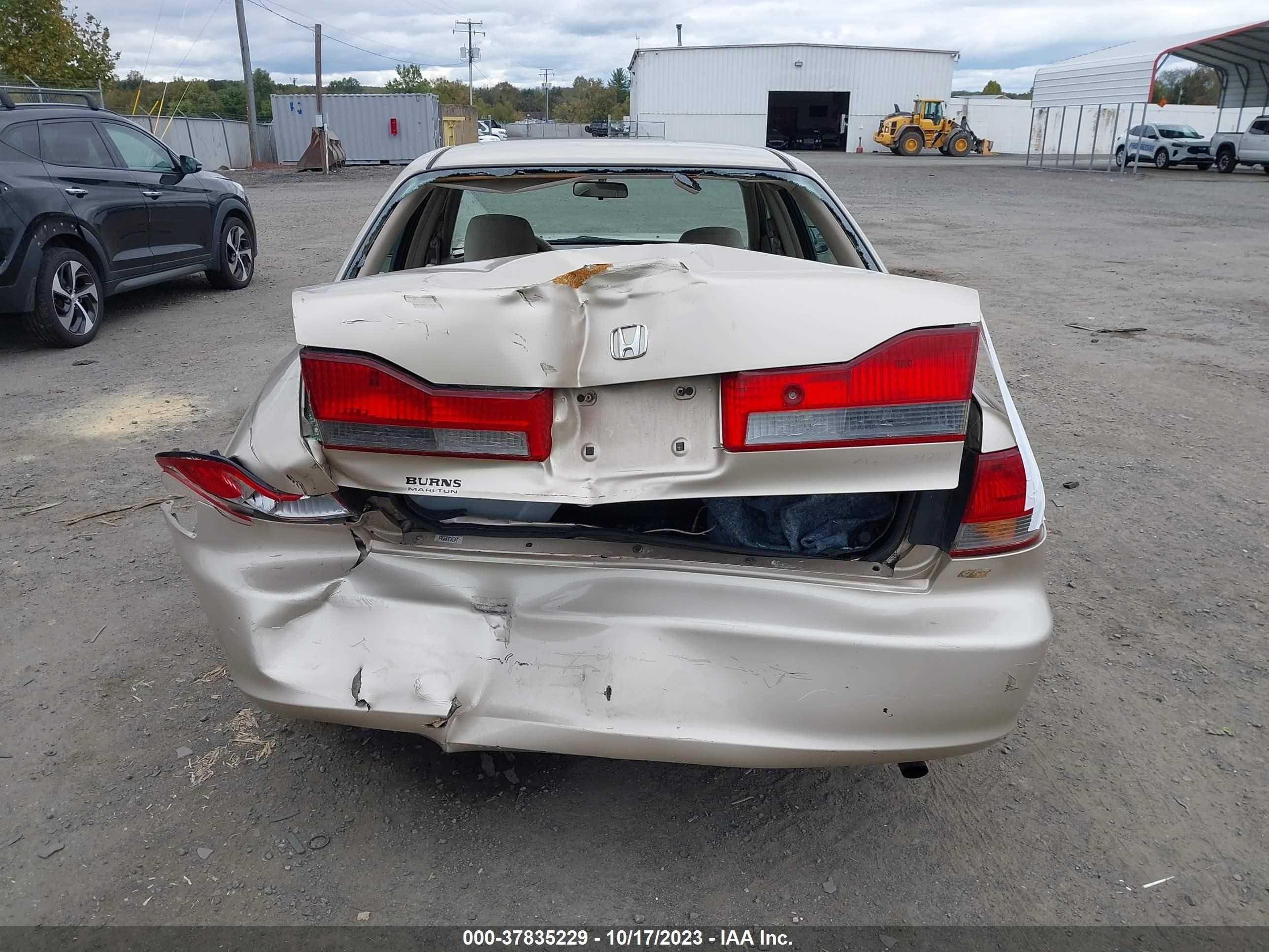 Photo 15 VIN: 1HGCG66542A039378 - HONDA ACCORD 