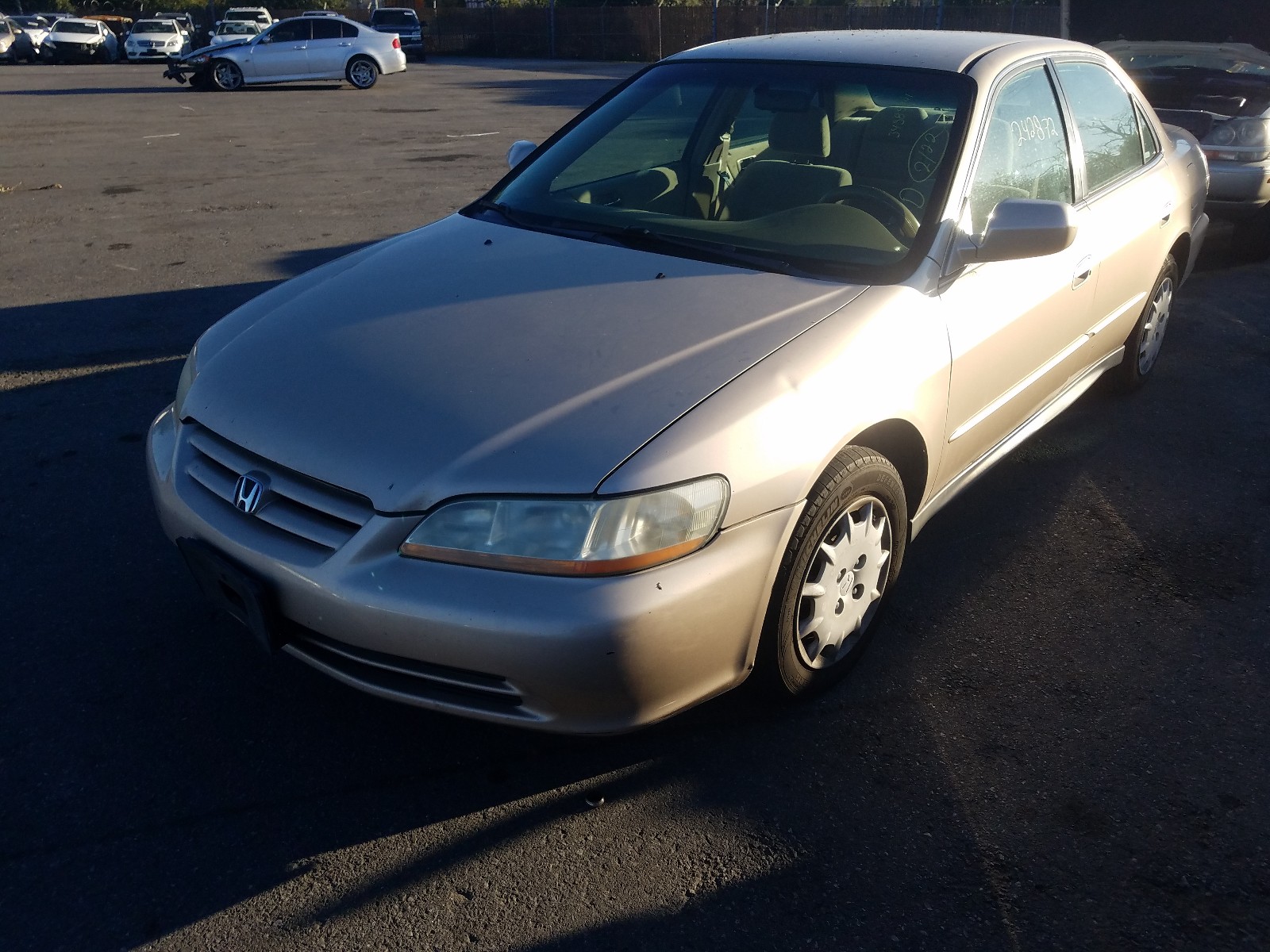 Photo 1 VIN: 1HGCG66542A042720 - HONDA ACCORD LX 