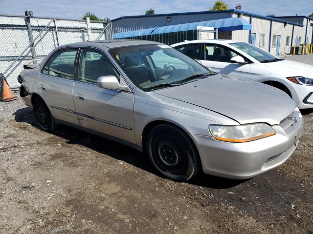 Photo 3 VIN: 1HGCG6655XA134801 - HONDA ACCORD LX 