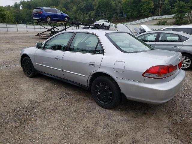 Photo 1 VIN: 1HGCG66561A135415 - HONDA ACCORD LX 