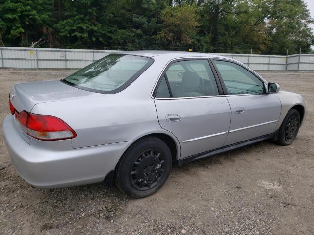 Photo 2 VIN: 1HGCG66561A135415 - HONDA ACCORD LX 