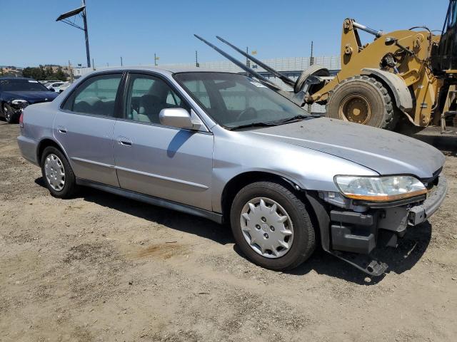 Photo 3 VIN: 1HGCG66572A084704 - HONDA ACCORD 