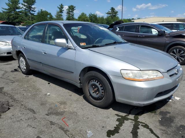 Photo 3 VIN: 1HGCG6657XA154922 - HONDA ACCORD LX 