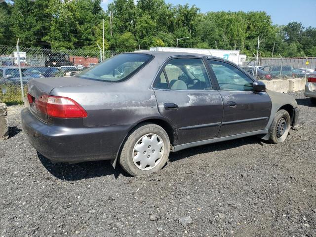 Photo 2 VIN: 1HGCG6658XA016516 - HONDA ACCORD 