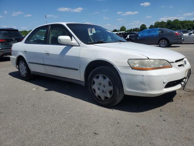 Photo 3 VIN: 1HGCG6659YA113693 - HONDA ACCORD 