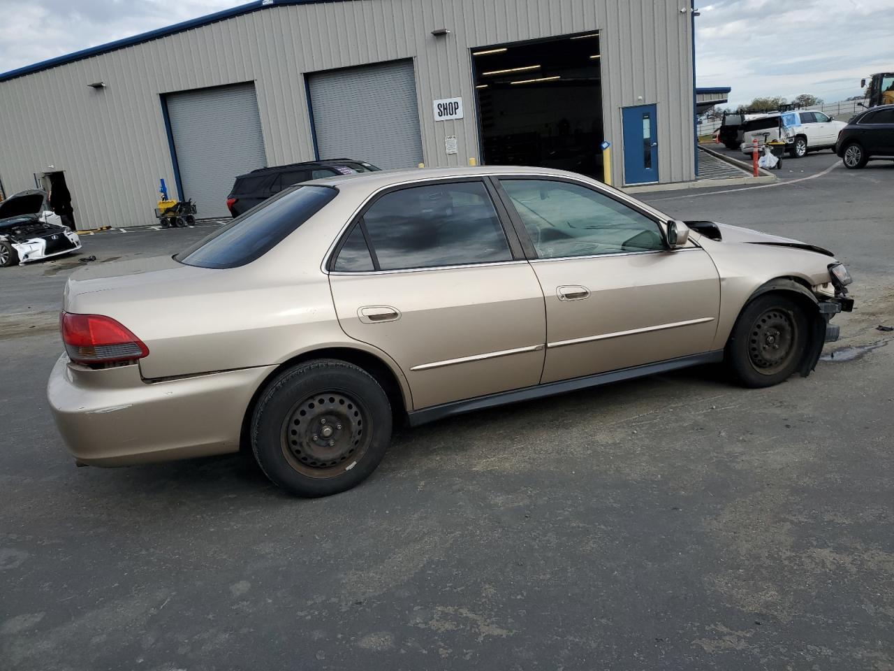 Photo 2 VIN: 1HGCG665X1A044292 - HONDA ACCORD 