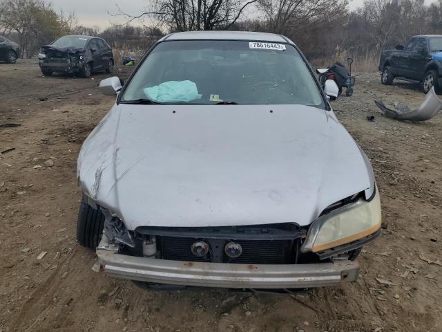 Photo 4 VIN: 1HGCG665X2A020740 - HONDA ACCORD 