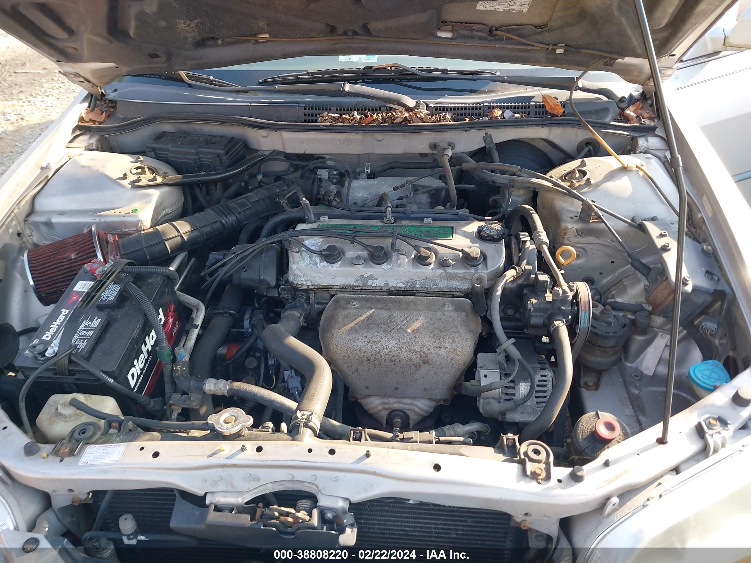 Photo 9 VIN: 1HGCG665XXA131439 - HONDA ACCORD 