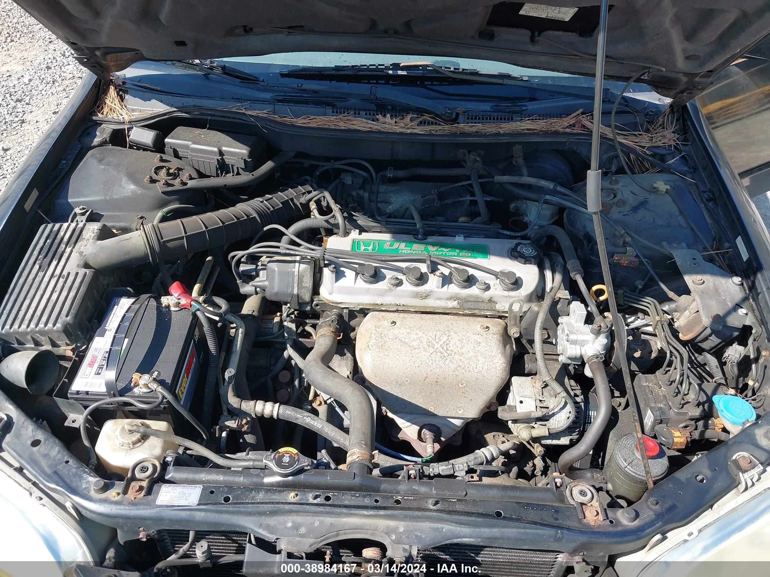 Photo 9 VIN: 1HGCG6673XA101992 - HONDA ACCORD 