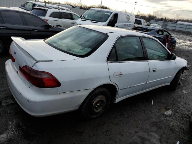 Photo 2 VIN: 1HGCG6673YA024381 - HONDA ACCORD 