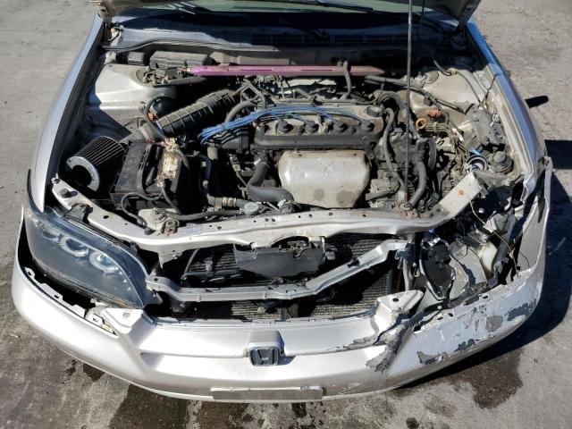 Photo 10 VIN: 1HGCG6674XA038806 - HONDA ACCORD EX 