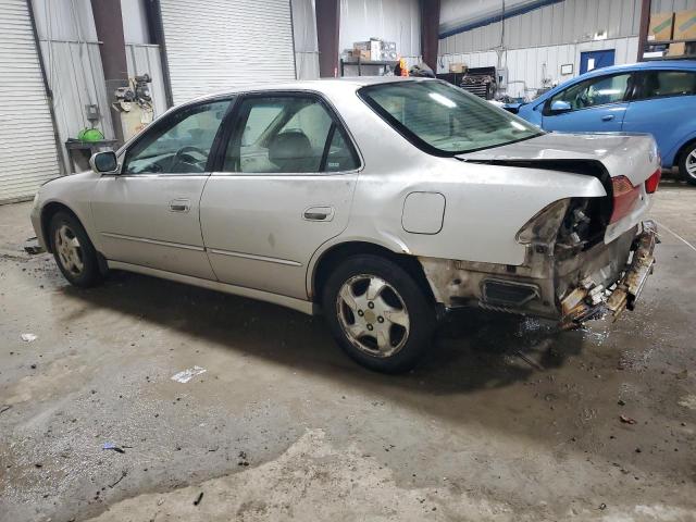 Photo 1 VIN: 1HGCG6674XA159903 - HONDA ACCORD 