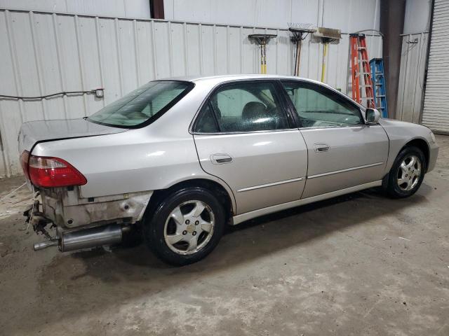 Photo 2 VIN: 1HGCG6674XA159903 - HONDA ACCORD 