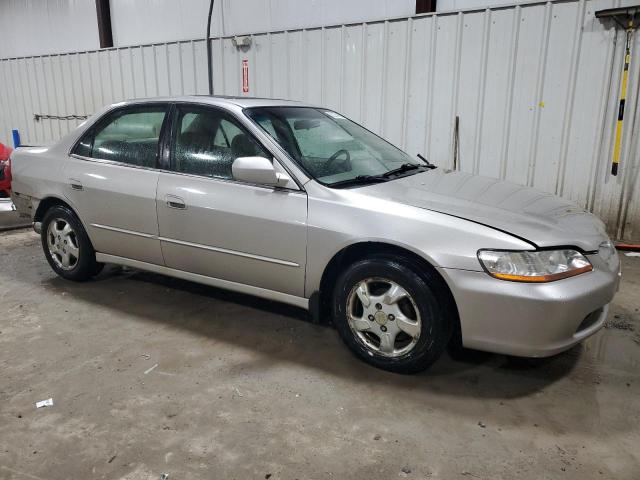 Photo 3 VIN: 1HGCG6674XA159903 - HONDA ACCORD 