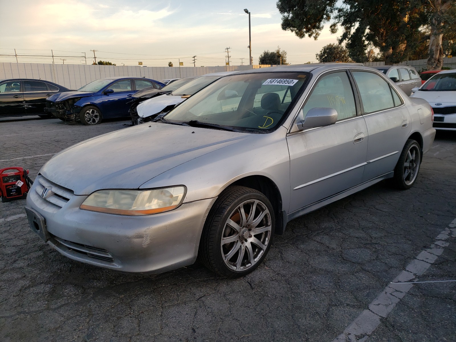 Photo 1 VIN: 1HGCG66782A143664 - HONDA ACCORD LX 