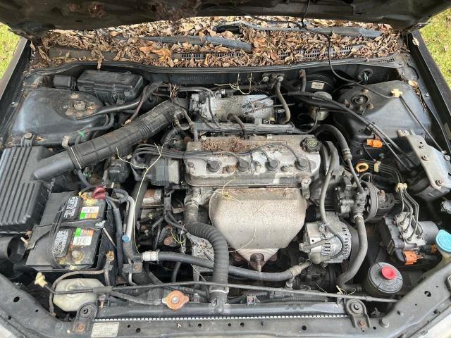 Photo 6 VIN: 1HGCG66812A145720 - HONDA ACCORD 