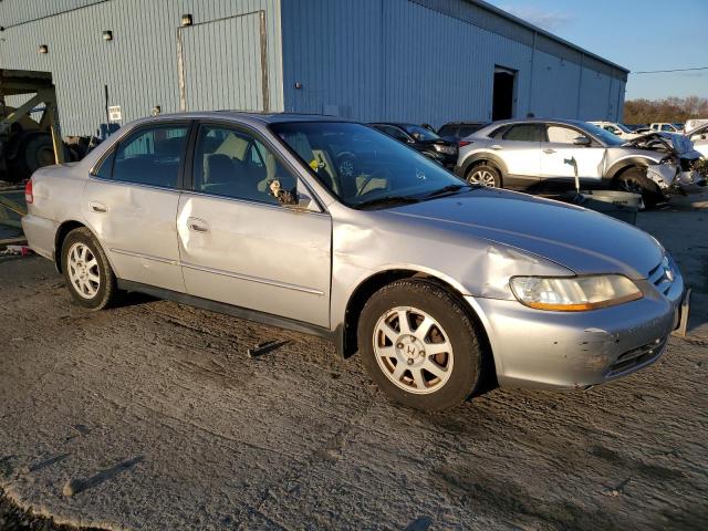 Photo 3 VIN: 1HGCG66812A172741 - HONDA ACCORD 