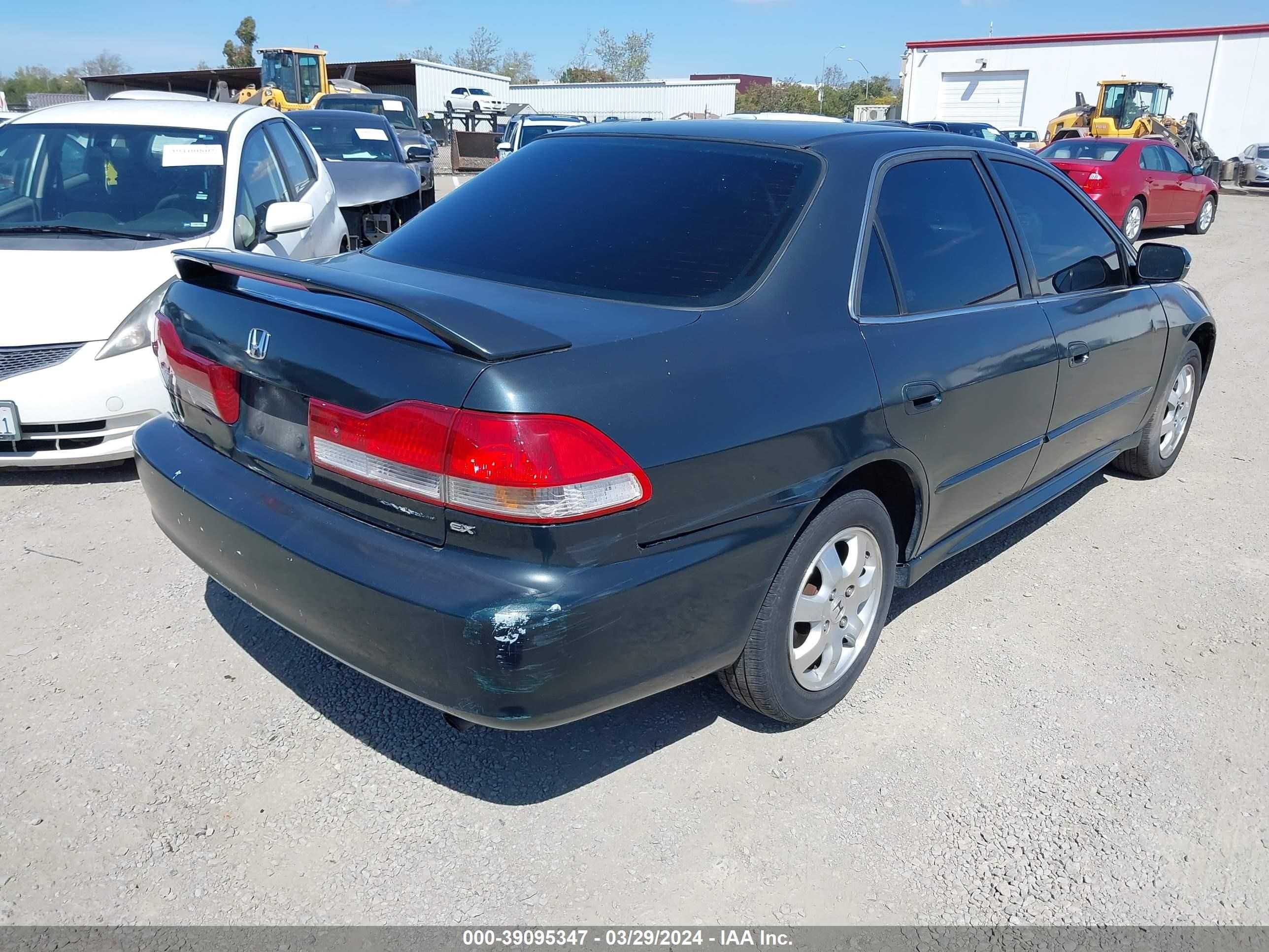 Photo 5 VIN: 1HGCG66821A106195 - HONDA ACCORD 