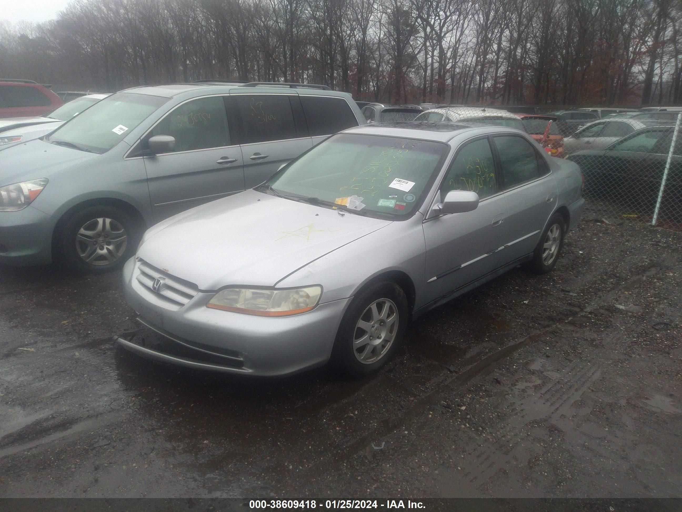 Photo 1 VIN: 1HGCG66832A159019 - HONDA ACCORD 