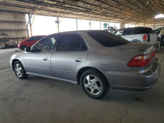 Photo 1 VIN: 1HGCG6687YA075701 - HONDA ACCORD 