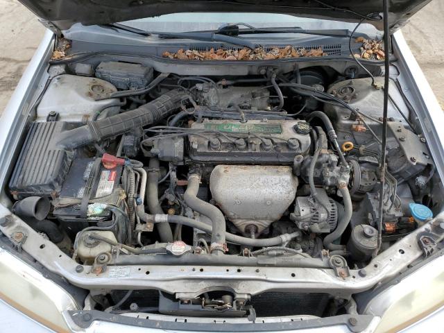 Photo 10 VIN: 1HGCG668X1A144094 - HONDA ACCORD EX 