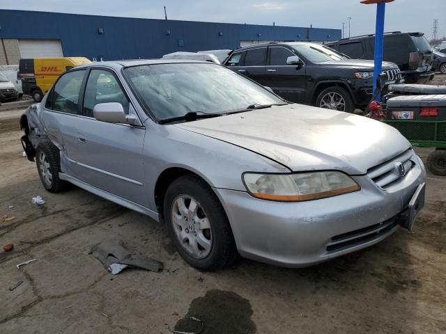 Photo 3 VIN: 1HGCG668X1A144094 - HONDA ACCORD EX 