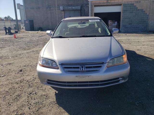 Photo 4 VIN: 1HGCG668X2A004290 - HONDA ACCORD 