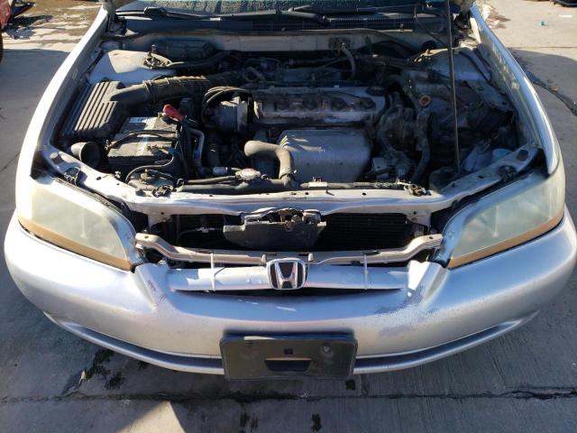 Photo 10 VIN: 1HGCG668X2A088904 - HONDA ACCORD 