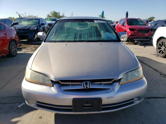 Photo 4 VIN: 1HGCG668X2A088904 - HONDA ACCORD 