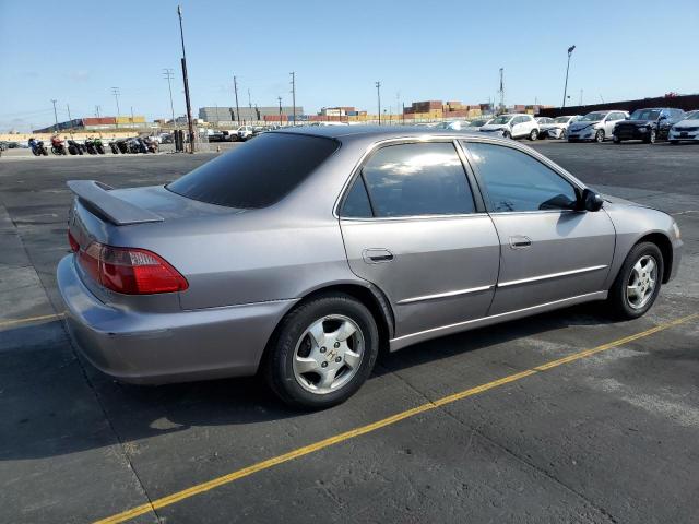 Photo 2 VIN: 1HGCG668XYA157065 - HONDA ACCORD 