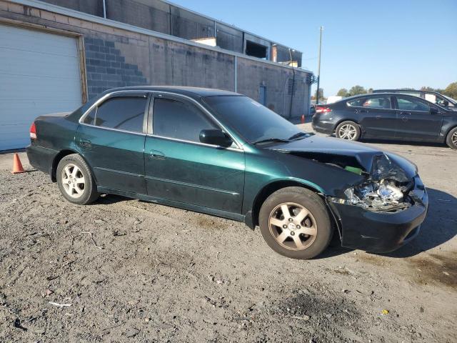 Photo 3 VIN: 1HGCG6690YA122527 - HONDA ACCORD SE 