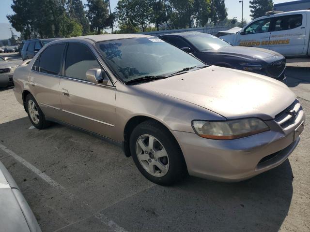 Photo 3 VIN: 1HGCG6693YA098918 - HONDA ACCORD 