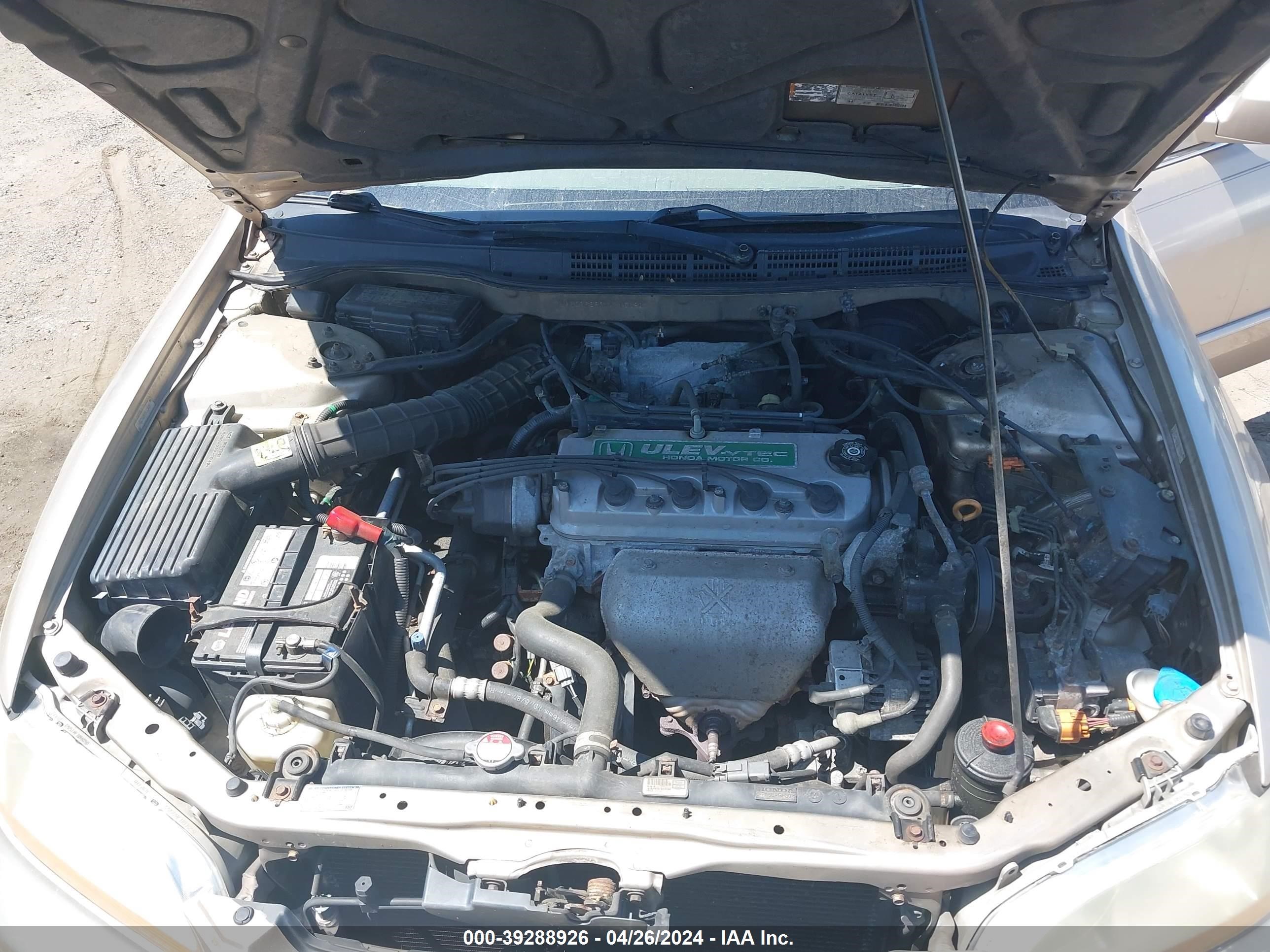 Photo 9 VIN: 1HGCG6699YA115088 - HONDA ACCORD 