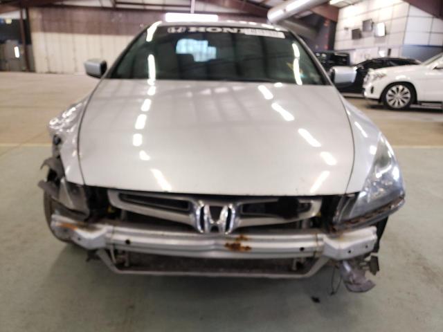 Photo 8 VIN: 1HGCM55104A022923 - HONDA ACCORD DX 