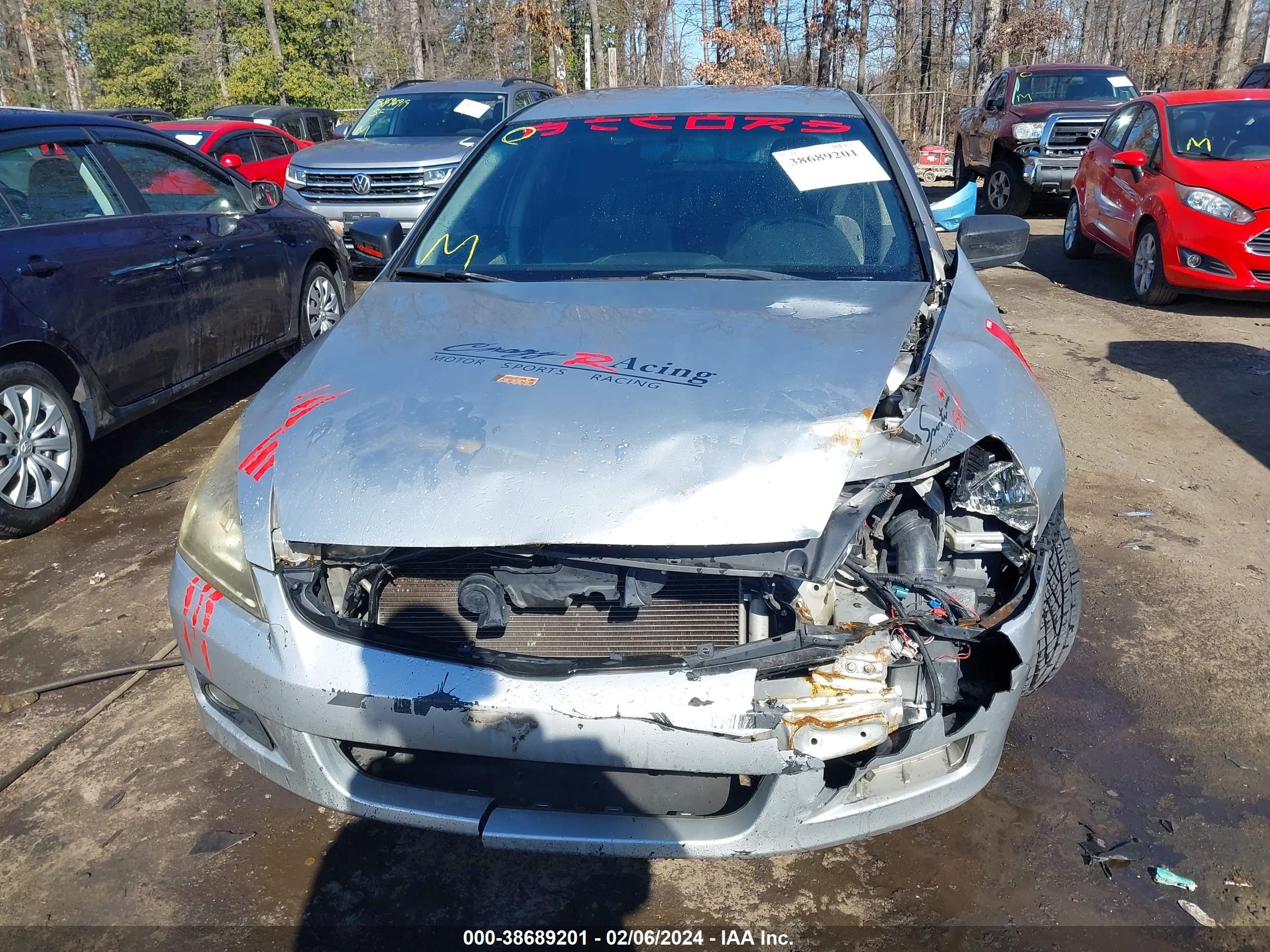 Photo 11 VIN: 1HGCM55177A017948 - HONDA ACCORD 