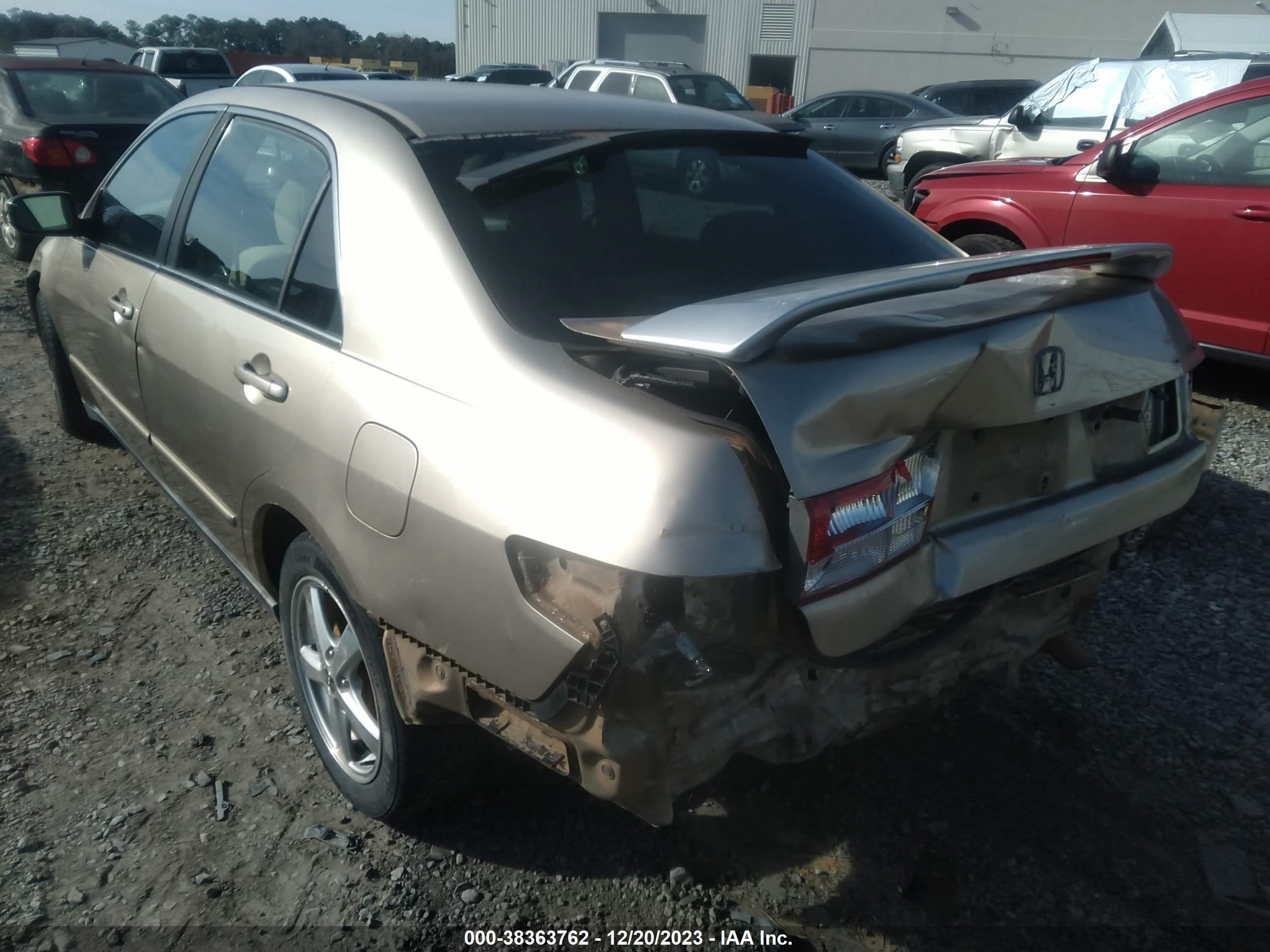 Photo 5 VIN: 1HGCM55333A043636 - HONDA ACCORD 