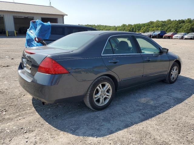 Photo 2 VIN: 1HGCM55336A185652 - HONDA ACCORD SE 