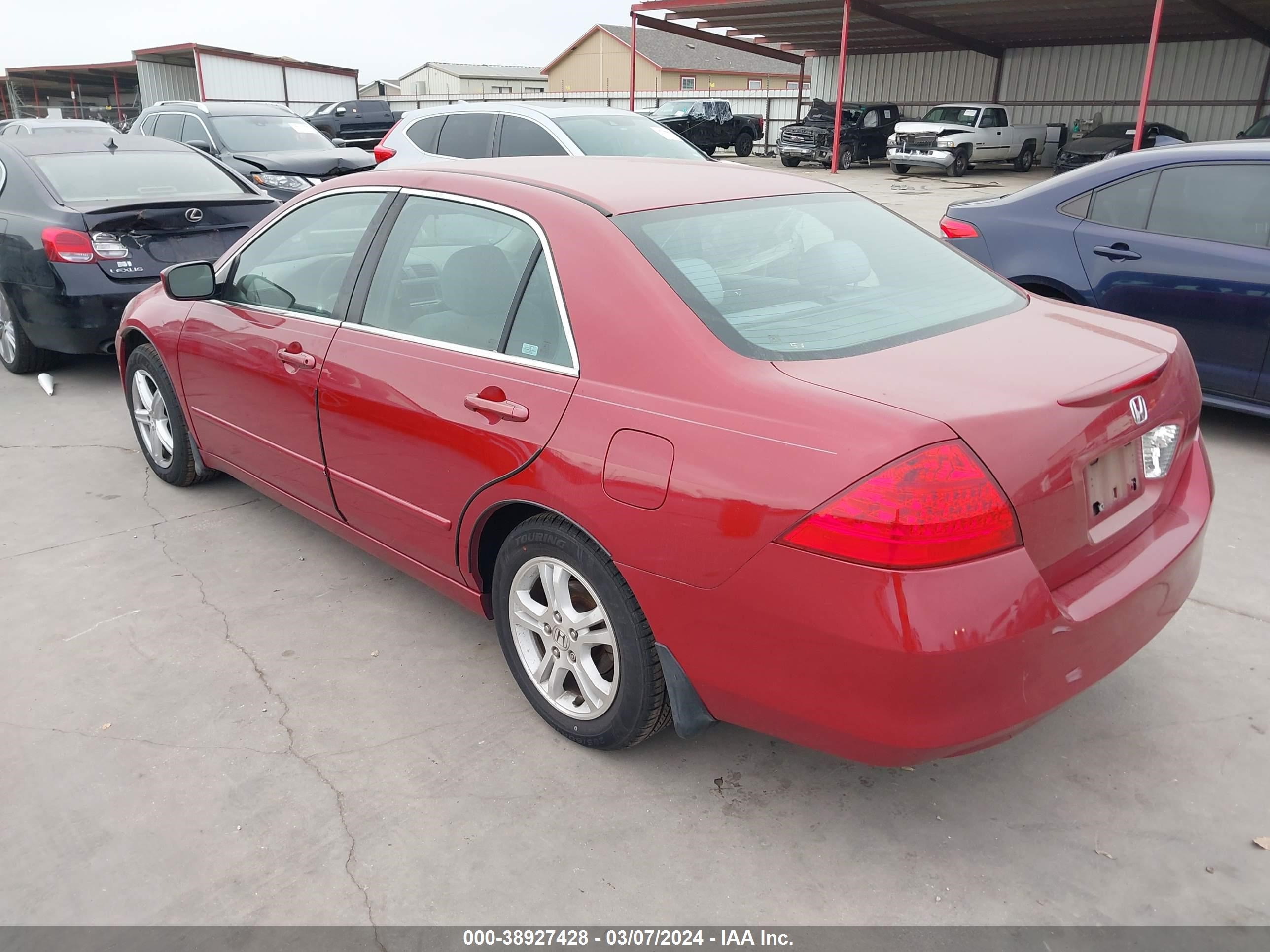 Photo 2 VIN: 1HGCM55337A039043 - HONDA ACCORD 