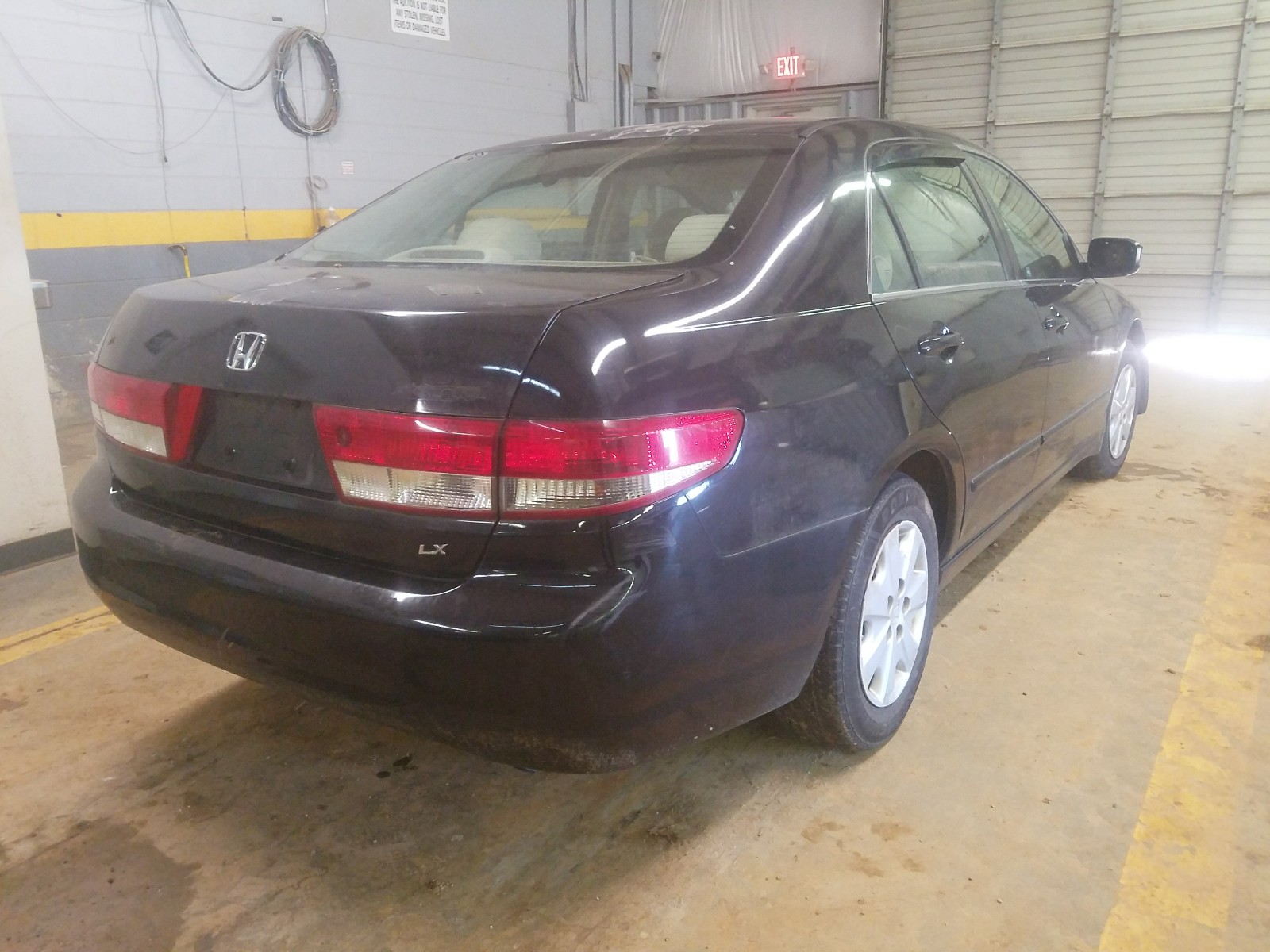 Photo 3 VIN: 1HGCM55344A115509 - HONDA ACCORD LX 