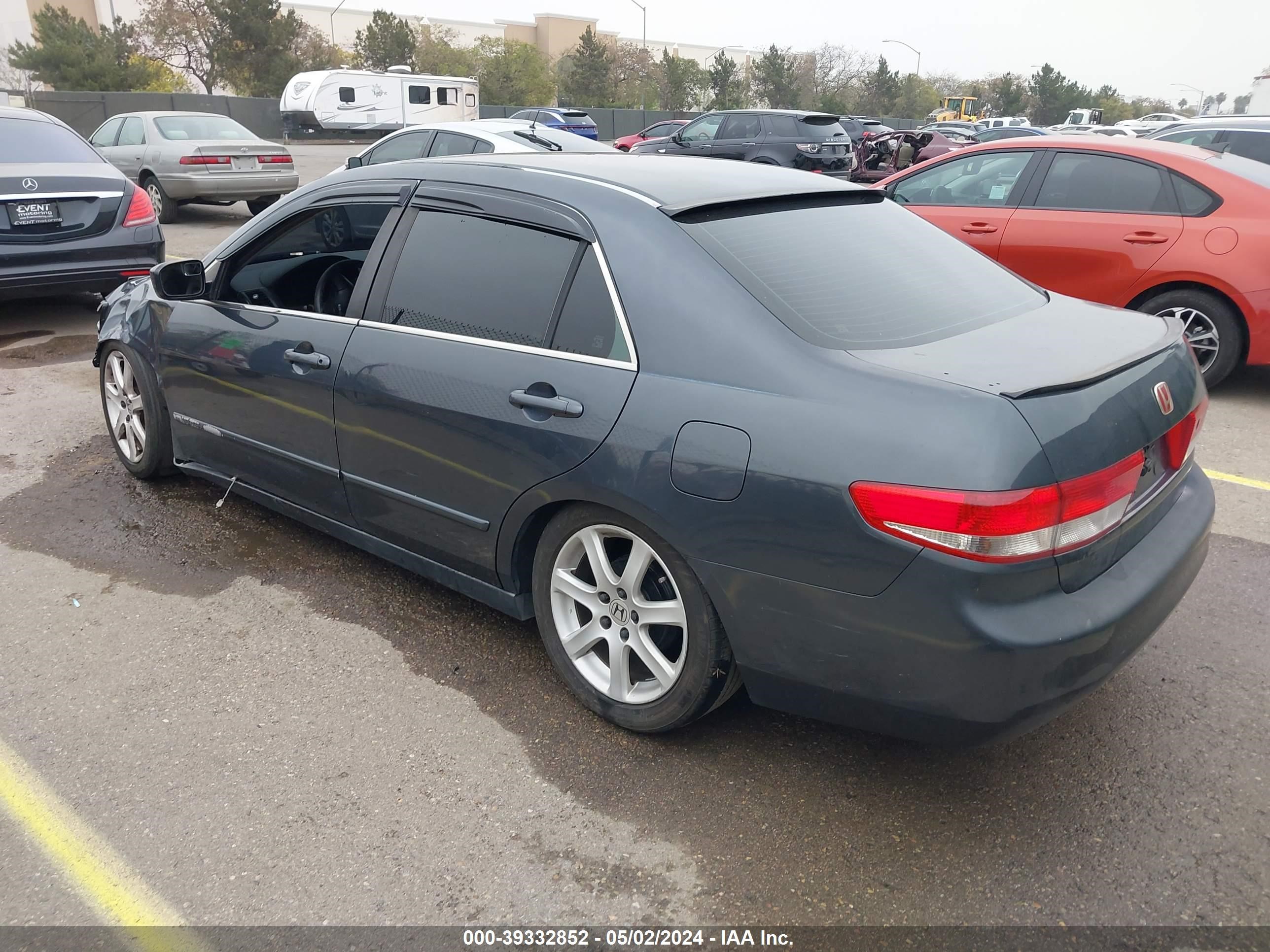 Photo 2 VIN: 1HGCM55344A168937 - HONDA ACCORD 