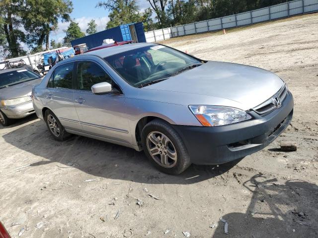 Photo 3 VIN: 1HGCM55387A174258 - HONDA ACCORD SE 