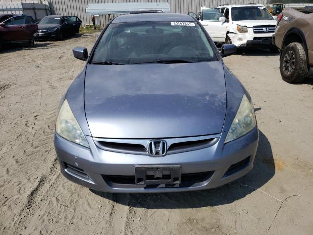 Photo 4 VIN: 1HGCM553X7A107354 - HONDA ACCORD 