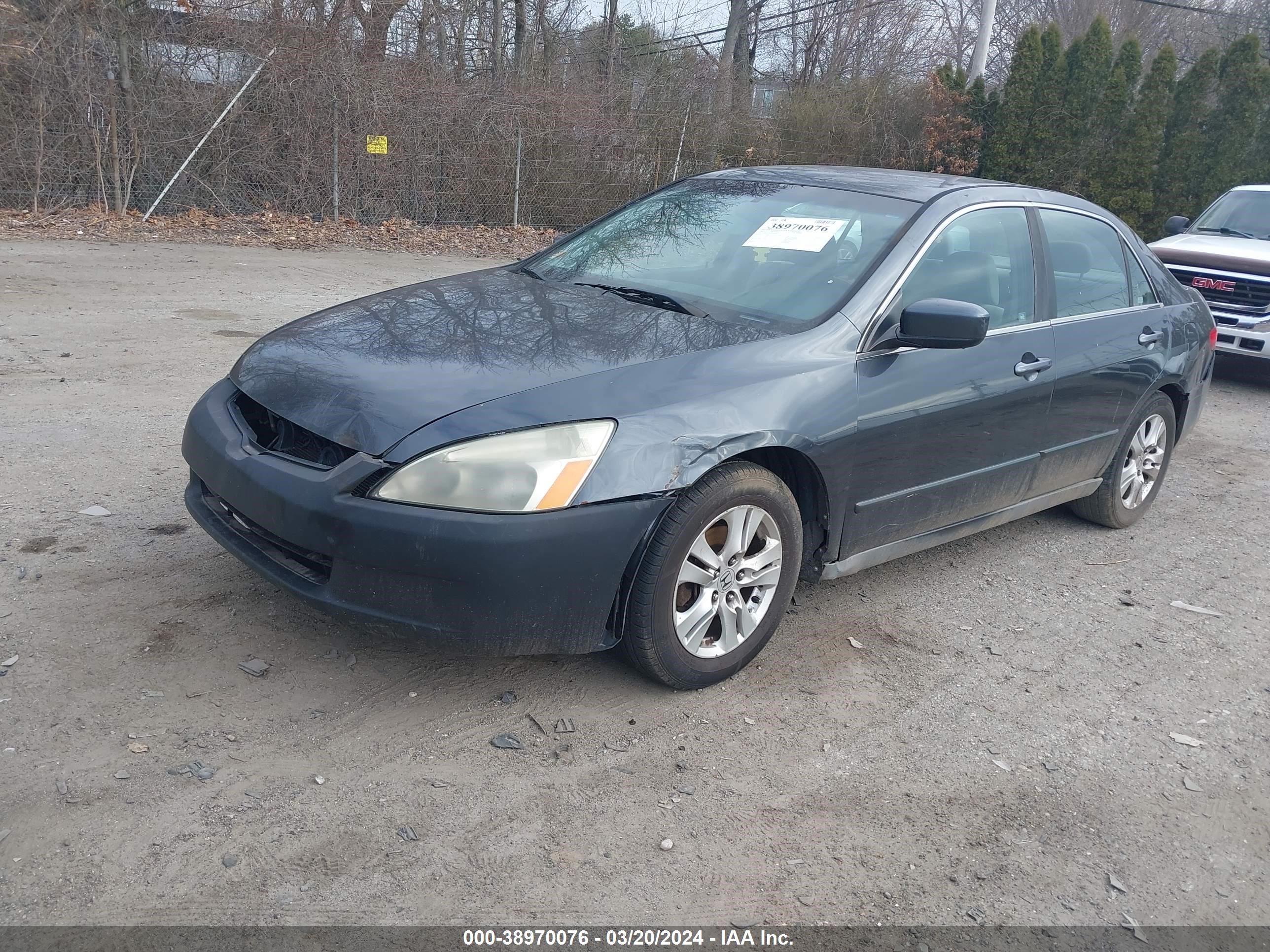 Photo 1 VIN: 1HGCM55465A041553 - HONDA ACCORD 